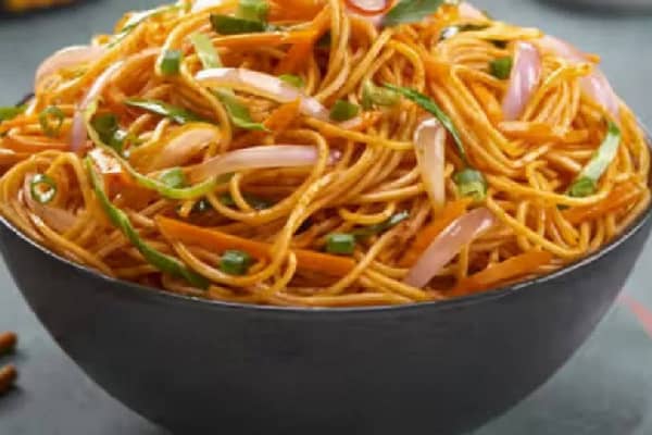 Schezwan Noodles